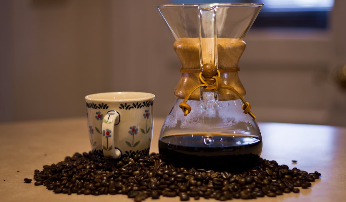 Como hacer cafe en cafetera manual